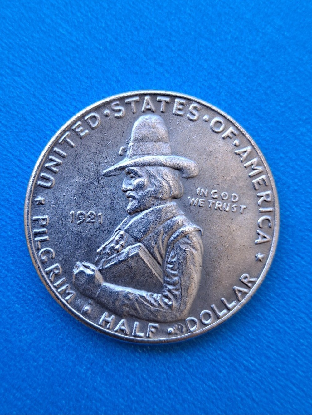 1921 TERCENTENARY PILGRIM HALF DOLLAR (COMMEMORATIVE)